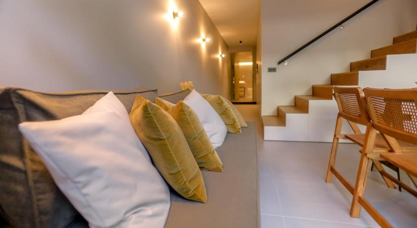 Alegria Suites By Porto City Hosts Bagian luar foto