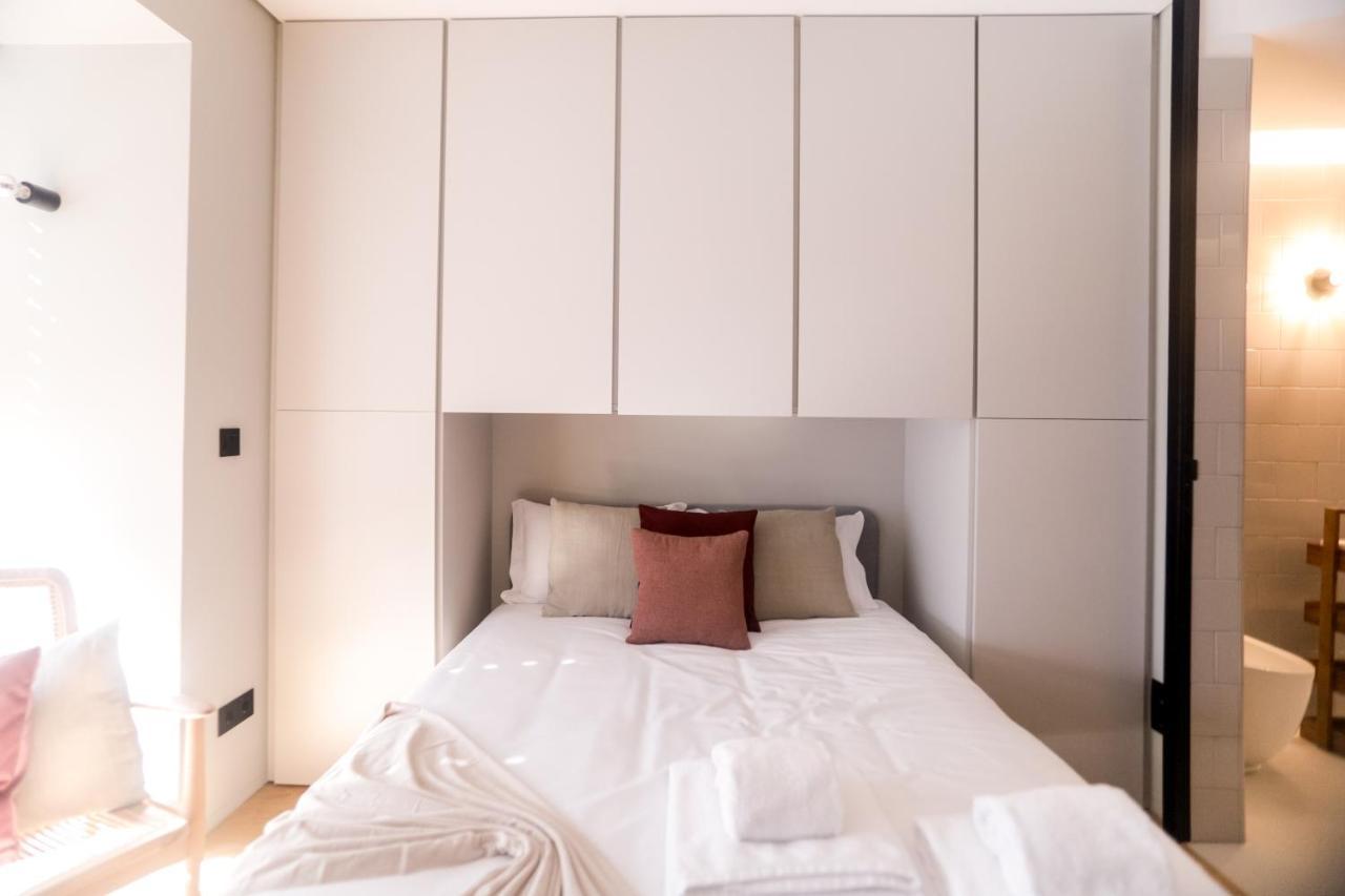 Alegria Suites By Porto City Hosts Bagian luar foto