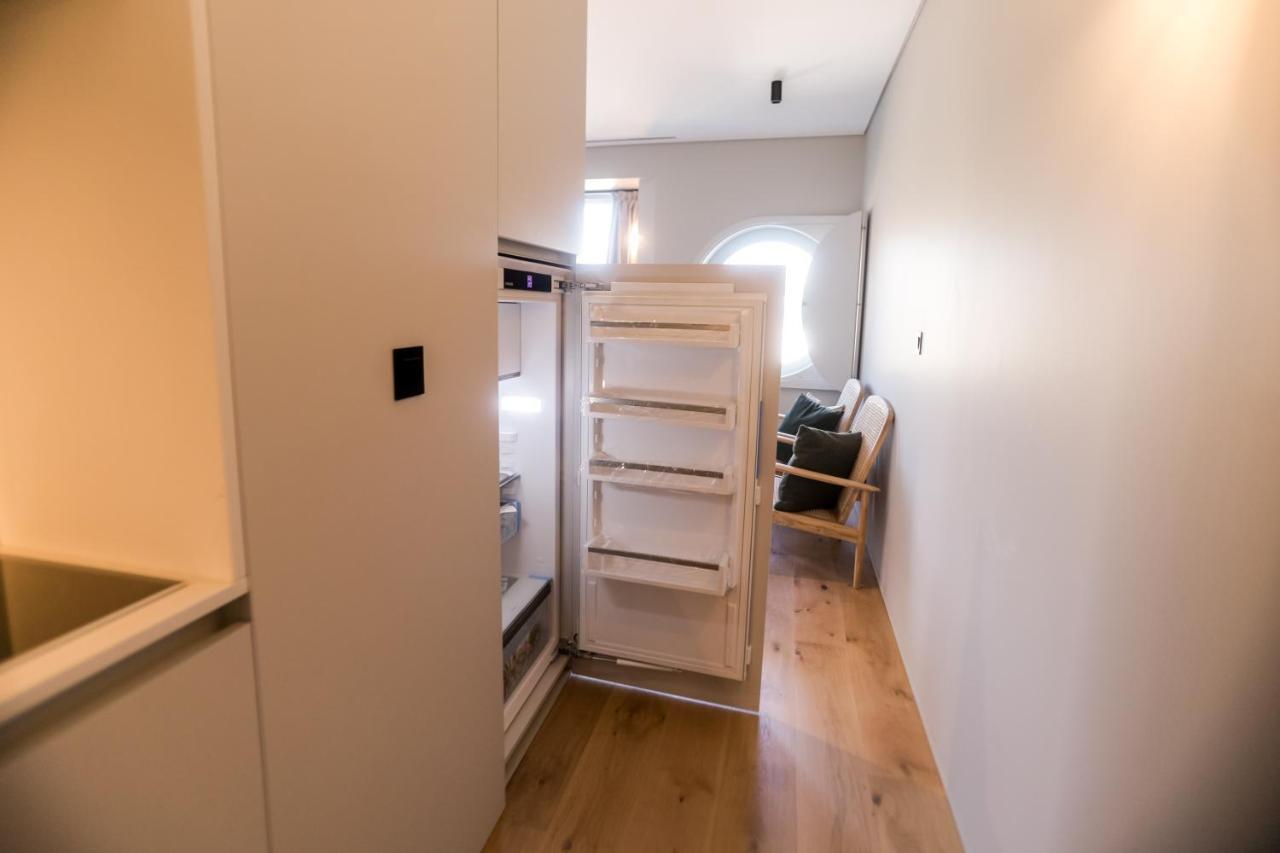 Alegria Suites By Porto City Hosts Bagian luar foto