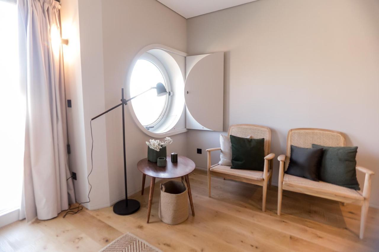 Alegria Suites By Porto City Hosts Bagian luar foto