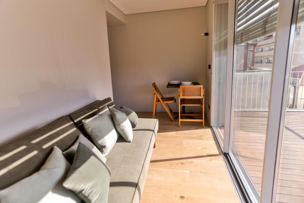 Alegria Suites By Porto City Hosts Bagian luar foto